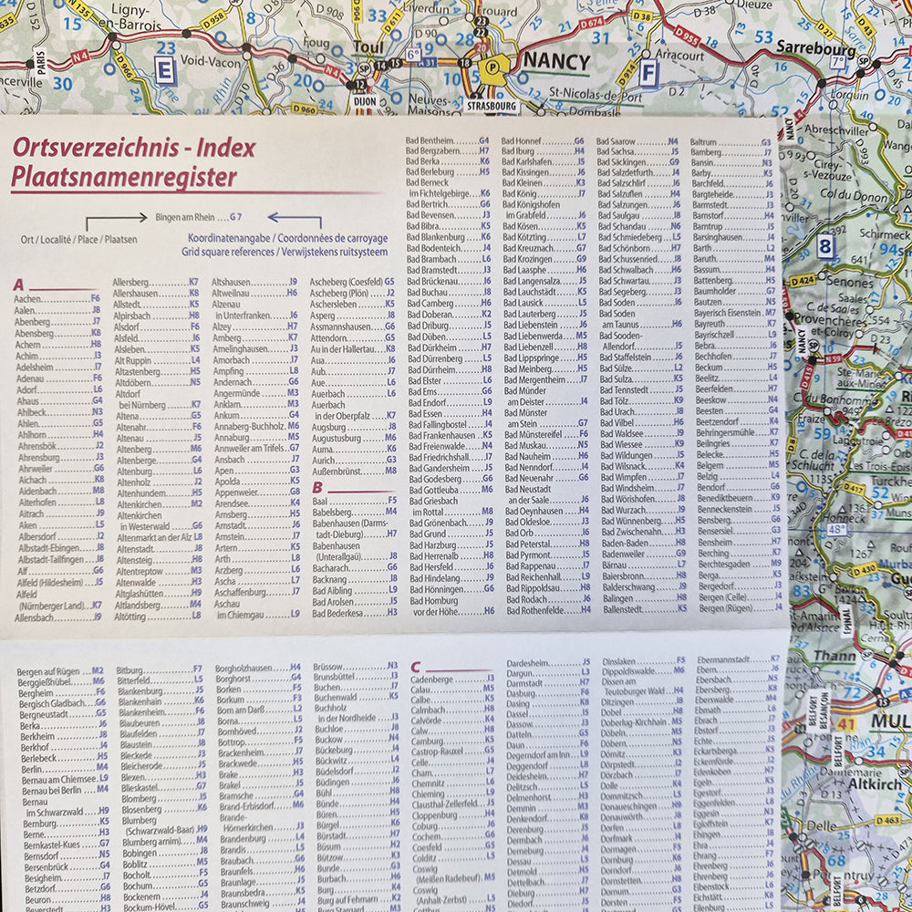 Foldout flat map Germany Michelin 718 2025 9782067265363 vicairous media books index