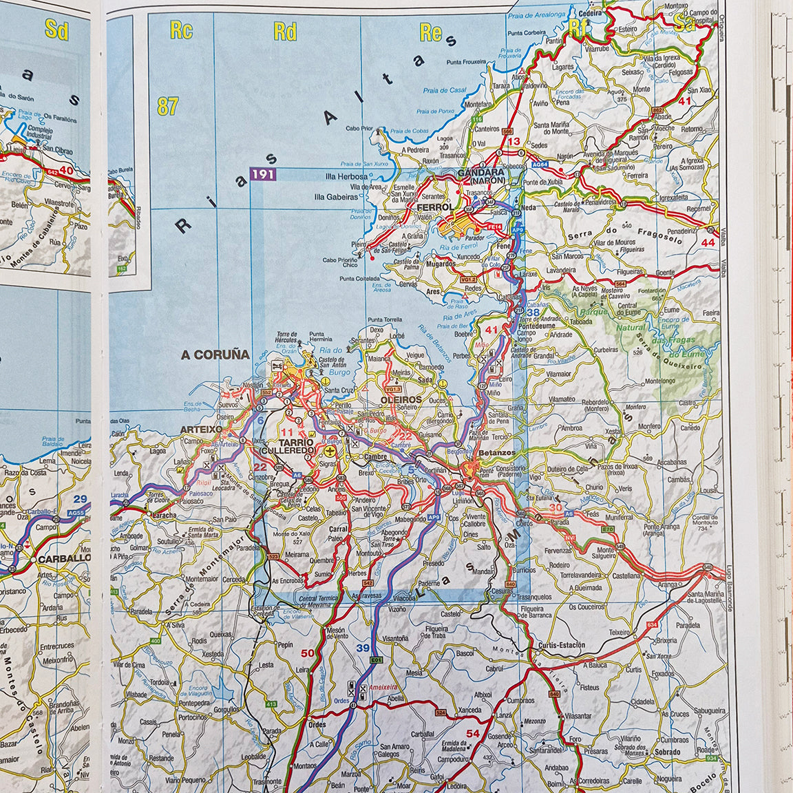 AA Spain & Portugal Atlas 12th Edition 9780749584399 map preview a coruna spain