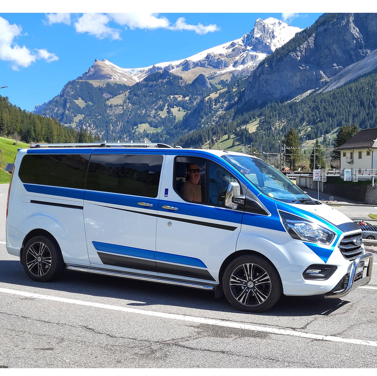 2018 campervan Ford Transit Custom Limited £23000 FSH 24,300 miles Automatic