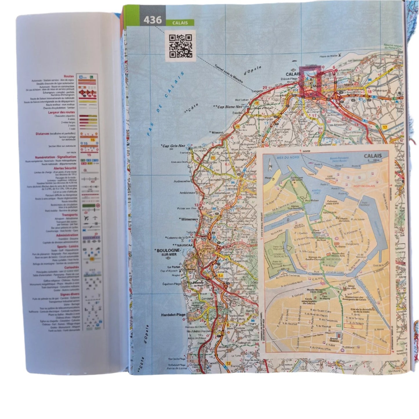2025 Michelin France Tourist Road Atlas 9782067264991 Calais city map page