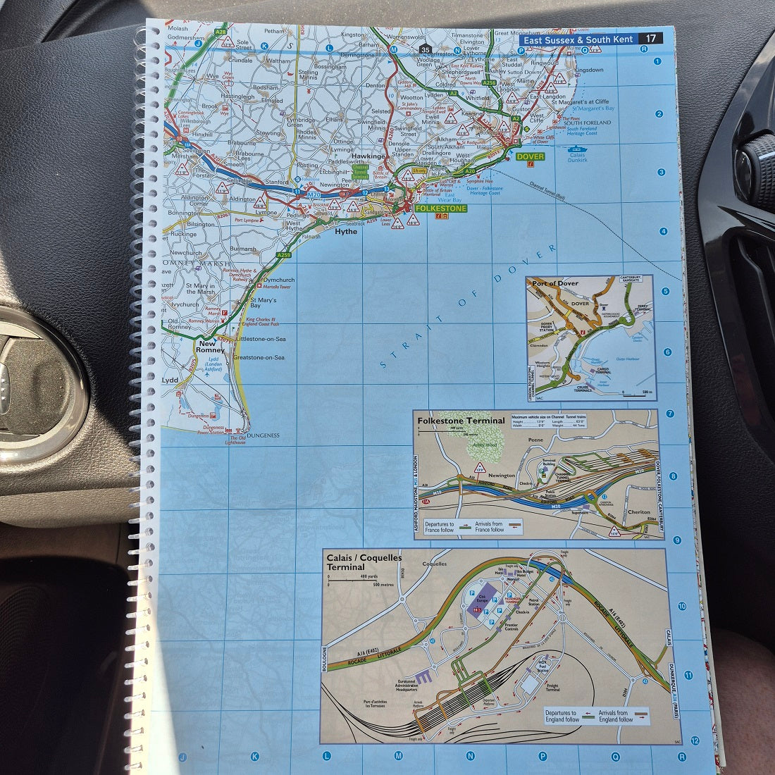 Folkestone Channel tunnel and Dover port maps AA Britain Caravan and Motorhome Atlas 1st Edition 9780749584160