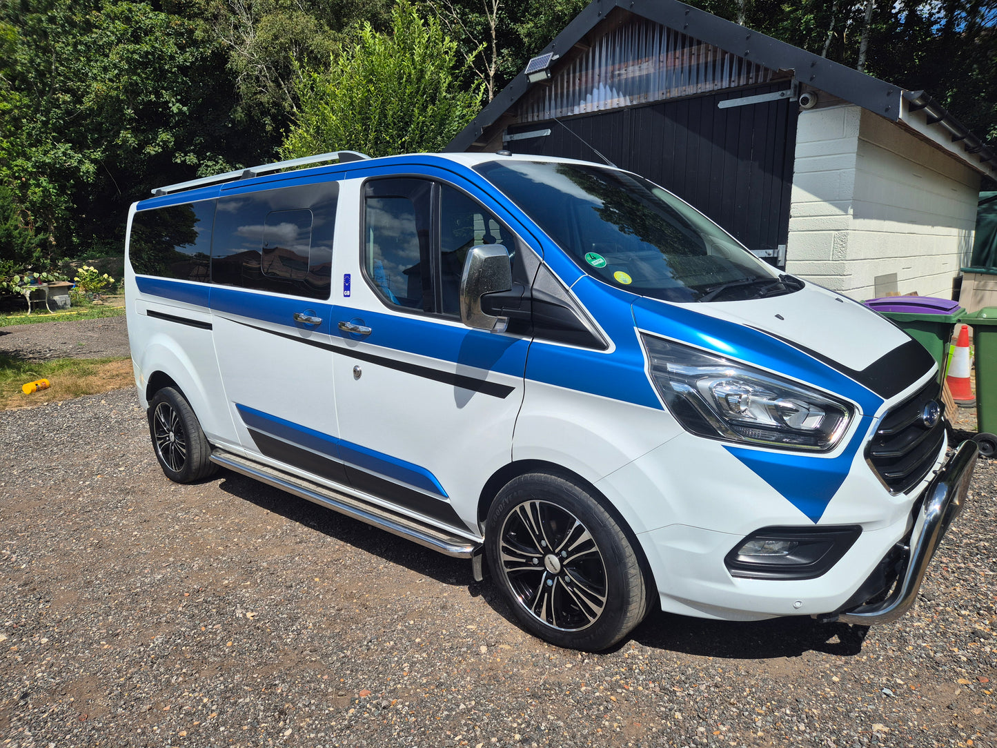 2018 campervan Ford Transit Custom Limited £23000 FSH 24,300 miles Automatic