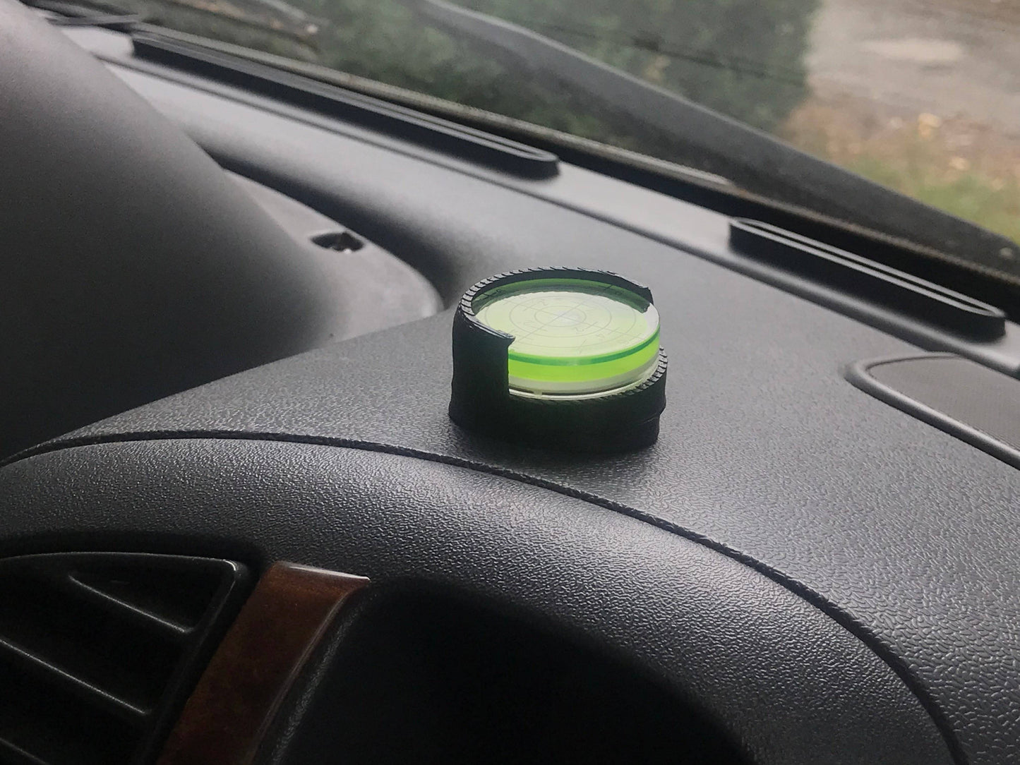 Motorhome Adjustable Bubble Spirit Level Indicator Ideal For Dash Mounting : Black