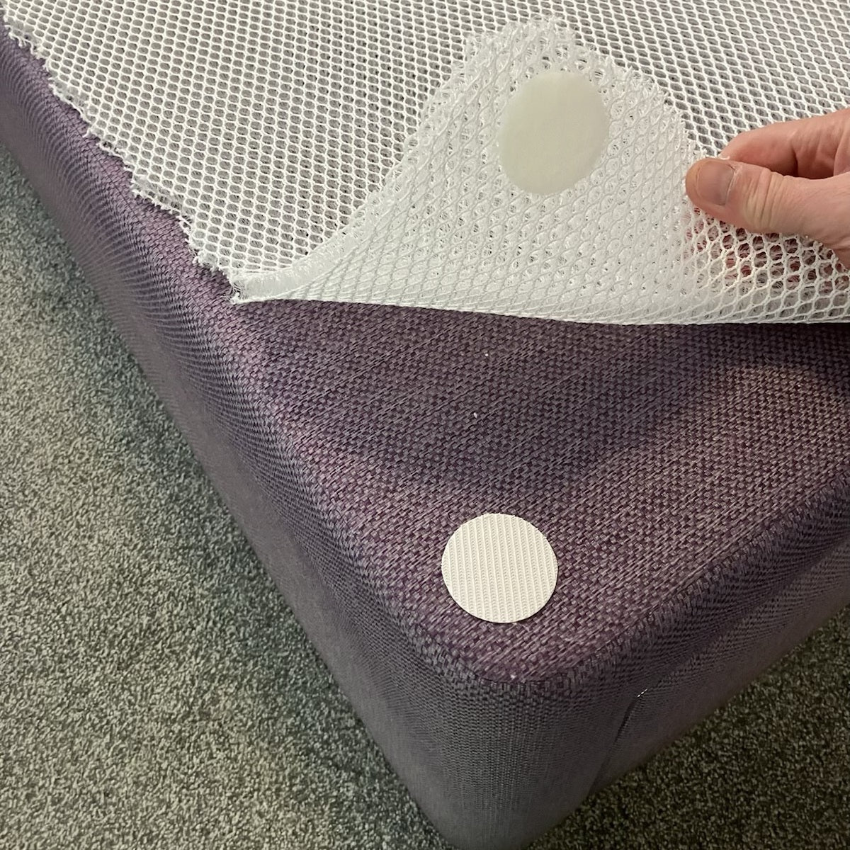 Darren came up with this simple way to keep Badairer in place