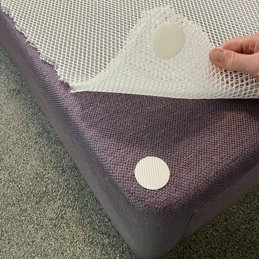 Darren came up with this simple way to keep Badairer in place